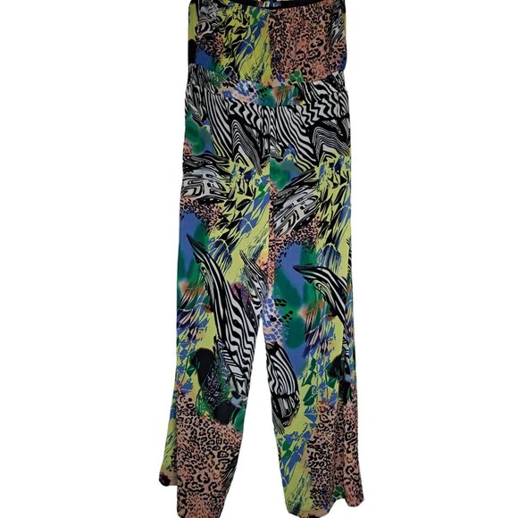 I.Q Authentic Brand 2X Halter Top Animal Print Romper - Picture 3 of 4